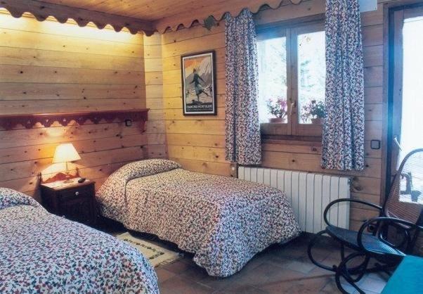 Niu Dels Falcons Bed and Breakfast La Molina  Kamer foto