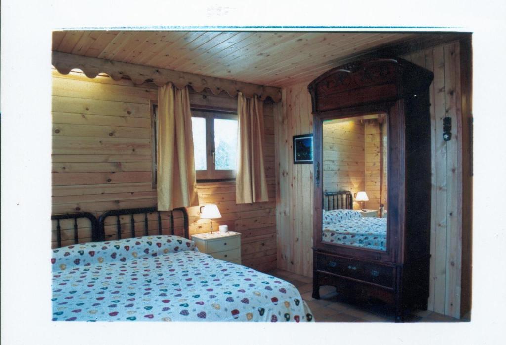 Niu Dels Falcons Bed and Breakfast La Molina  Kamer foto