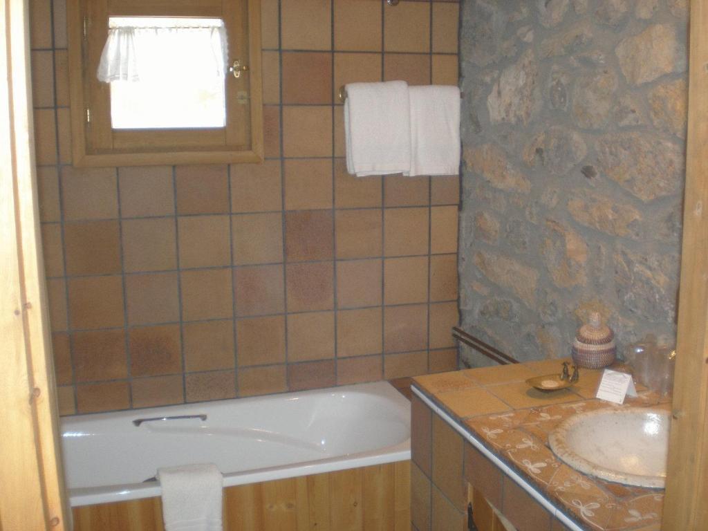 Niu Dels Falcons Bed and Breakfast La Molina  Kamer foto