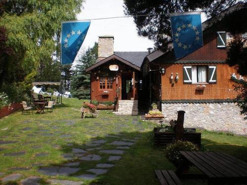 Niu Dels Falcons Bed and Breakfast La Molina  Buitenkant foto