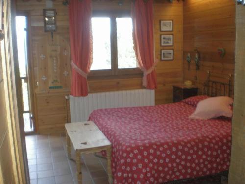 Niu Dels Falcons Bed and Breakfast La Molina  Buitenkant foto